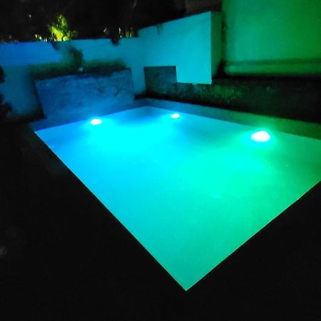 The Perfect Stays Para Disco Big Pool Villa Lonavala Luaran gambar